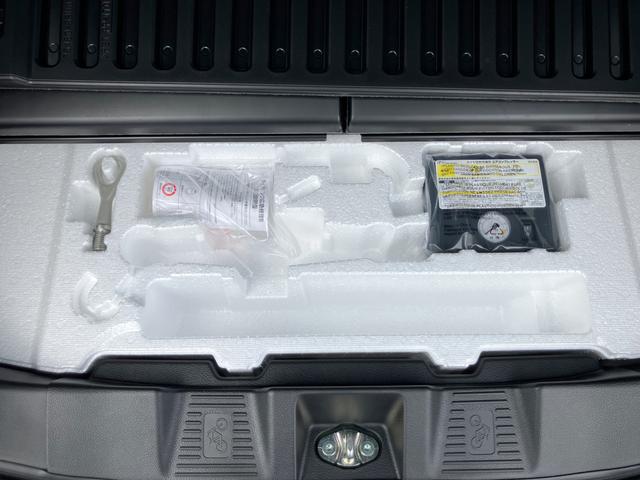 スペーシアカスタム ＨＹＢＲＩＤ　ＧＳ／サポカー　衝突安全ボディ　衝突被害軽減システム　アイドリングストップ　プッシュスタート　オーディオレス　スライドドア　オートライト　シートヒーター　オートエアコン　横滑り防止機能　盗難防止システム（17枚目）