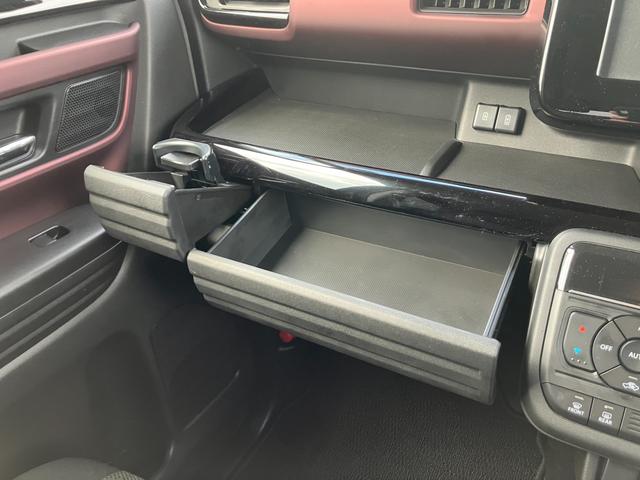 スペーシアカスタム ＨＹＢＲＩＤ　ＧＳ／サポカー　衝突安全ボディ　衝突被害軽減システム　アイドリングストップ　プッシュスタート　オーディオレス　スライドドア　オートライト　シートヒーター　オートエアコン　横滑り防止機能　盗難防止システム（28枚目）