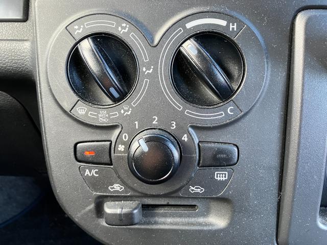 �����I�ɑ��삪�ł���y�}�j���A���G�A�R���z��