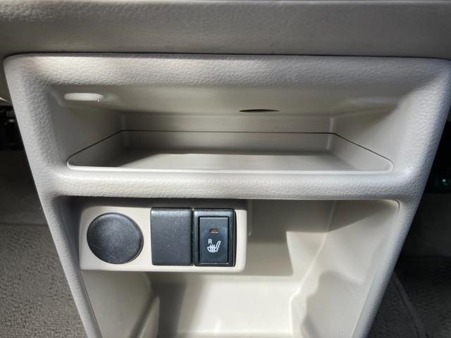 �G�A�R�����̎��[�X�y�[�X�B�y�Z���^�[���A�|�P�b�g���g���[�z������Ƃ����������u���ĕ֗���