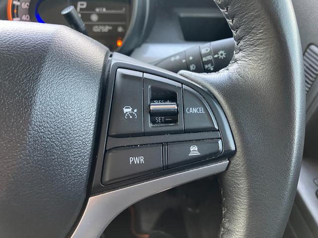 �X�e���I�J�����Ő�s�ԂƂ̋����𑪒肵�A�Ԋԋ����������ێ�����y�A�_�v�e�B�u�N���[�Y�R���g���[���z