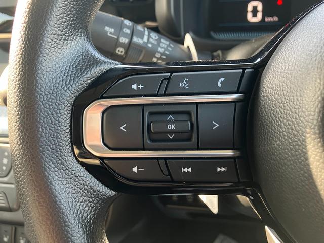 スペーシア ＨＹＢＲＩＤ　Ｘ／セーフティプラスパッケージ／サポカー　衝突安全ボディ　衝突被害軽減システム　アイドリングストップ　オーディオレス　後席両側ワンアクションパワースライドドア　電動パーキング　デジタルメーター　盗難防止システム（27枚目）