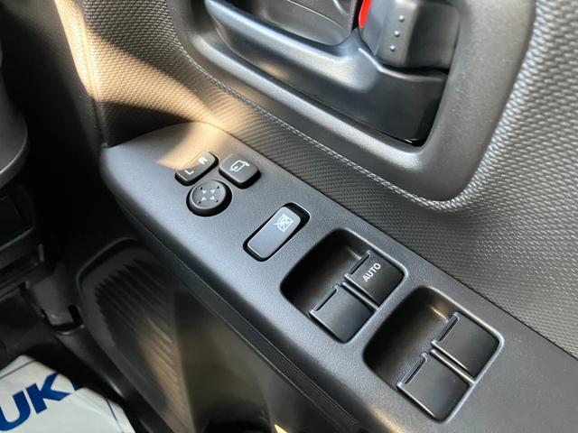 �^�]�ȃh�A�A�[�����X�g�ɁA�y�����R���h�A�~���[�z�y�p���[�E�B���h�E�z�X�C�b�`����B�茳�ő��색�N���N�B