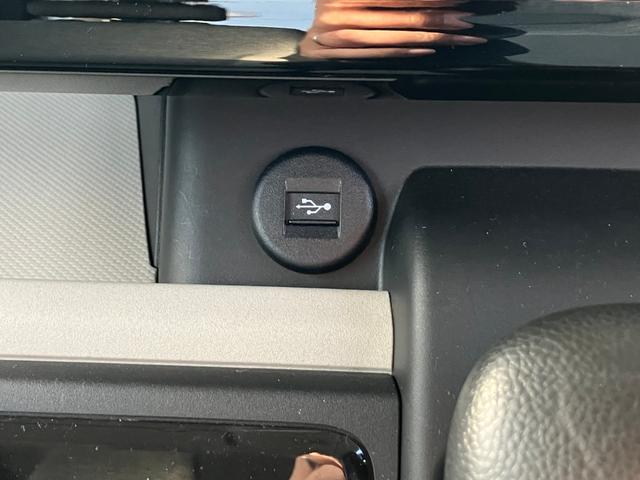 �y�t�r�a�\�P�b�g�z���C���p�l�Z���^�[�ɔz�u�B