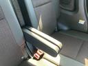 リヤシートをより快適に【後席センターアームレスト】