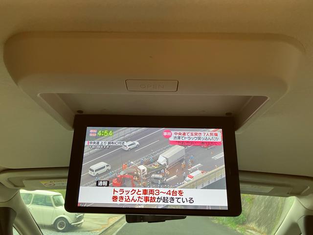 セレナ ｅ－パワー　ハイウェイスター　両側電動スライドドア　後席モーター　全周囲モニター　ナビ　フルセグテレビ　Ｂｌｕｅｔｏｏｔｈ接続　アイドリングストップ　クリアランスソナー　衝突被害軽減システム（38枚目）