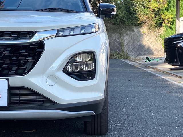 フロンクス ベースグレード　ナビ　フルセグテレビ　全周井カメラ　Ｂｌｕｅｔｏｏｔｈ接続　シートヒーター　衝突被害軽減システム　スマートキー　プッシュスタート　アイドリングストップ　パドルシフト　クリアランスソナー（5枚目）