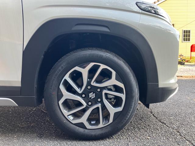 フロンクス ベースグレード　ナビ　フルセグテレビ　全周井カメラ　Ｂｌｕｅｔｏｏｔｈ接続　シートヒーター　衝突被害軽減システム　スマートキー　プッシュスタート　アイドリングストップ　パドルシフト　クリアランスソナー（16枚目）