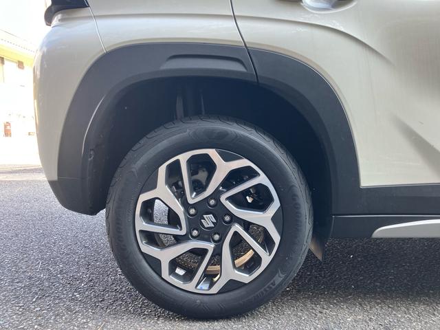 フロンクス ベースグレード　ナビ　フルセグテレビ　全周井カメラ　Ｂｌｕｅｔｏｏｔｈ接続　シートヒーター　衝突被害軽減システム　スマートキー　プッシュスタート　アイドリングストップ　パドルシフト　クリアランスソナー（17枚目）