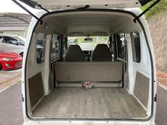 当店のお車をご覧いただきましてありがとうございます。お車についてのご質問やお見積りのご依頼、ご購入にあたってのご相談などお気軽にお問い合わせ下さい！フリーダイヤル　００７８−６０４９−００８６ 6