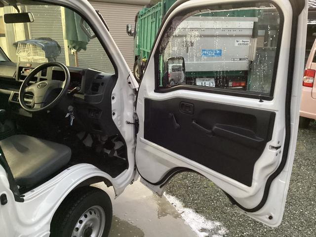 ハイゼットトラック 　深ダンプ　ワンオーナー　エアコン　マニュアル５速車　車検令和１０年２月まで（14枚目）