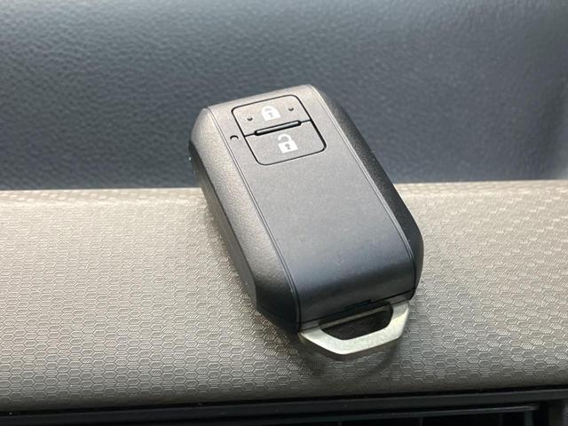 ハイブリッドFX 禁煙車 セーフティサポート シートヒーター スマートキー 踏み間違い防止 車線逸脱警報 オートライト オートエアコン CDプレーヤー 盗難防止装置 プライバシーガラス トラクションコントロール(30枚目)
