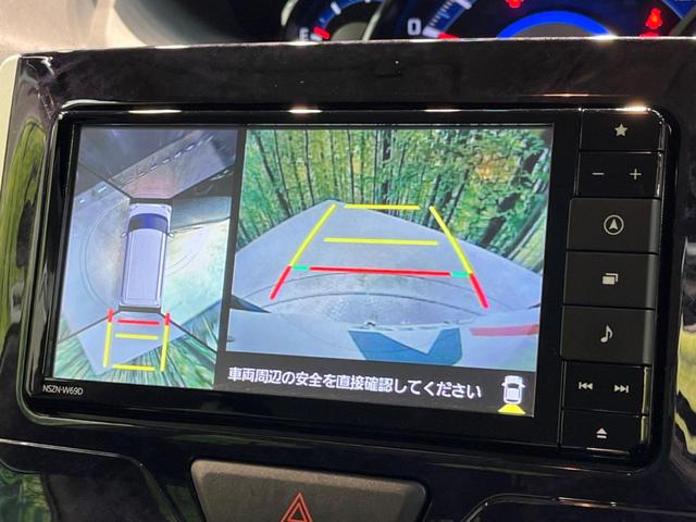 カスタムＲＳ　トップエディションＶＳ　ＳＡＩＩＩ　禁煙車　純正ナビ　ＬＥＤヘッドライト　全周囲カメラ　両側電動スライドドア　衝突被害軽減システム　ＥＴＣ　フルセグ　Ｂｌｕｅｔｏｏｔｈ再生　スマートキー　ＬＥＤフロントフォグ　アイドリングストップ(4枚目)