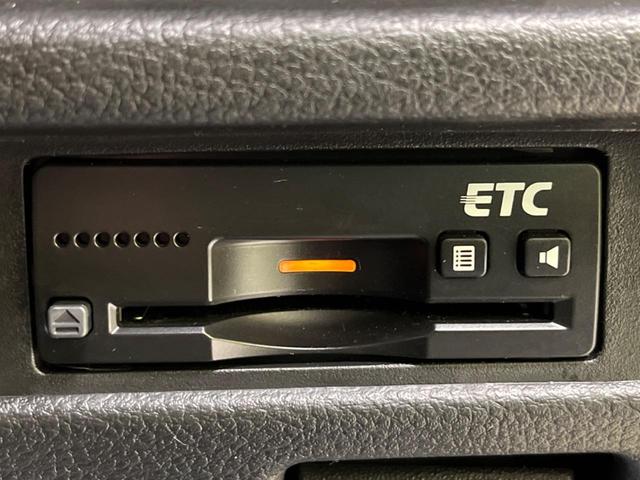 ハスラー ハイブリッドＧ　衝突軽減装置　禁煙車　純正ナビ　Ｂｌｕｅｔｏｏｔｈ再生　フルセグＴＶ　ＥＴＣ　シートヒーター　コーナーセンサー　車線逸脱警報　スマートキー　オートライト　オートエアコン　ステアリングスイッチ（8枚目）