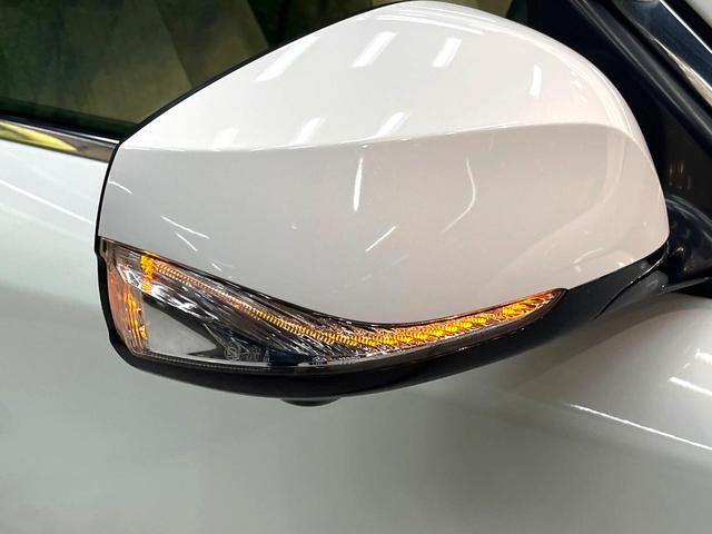 フーガ ２５０ＧＴ　禁煙車　純正ナビ　全周囲カメラ　クルーズコントロール　ＥＴＣ　ＬＥＤヘッドライト　ＬＥＤフロントフォグ　クリアランスソナー　純正１８インチアルミホイール　オートエアコン　オートライト　スマートキー（32枚目）