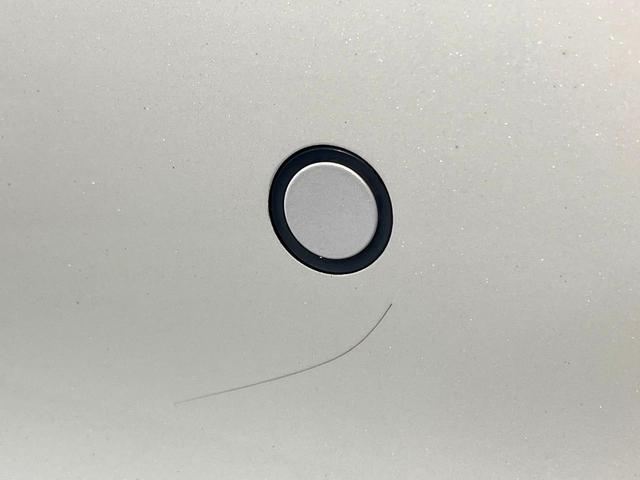 フーガ ２５０ＧＴ　禁煙車　純正ナビ　全周囲カメラ　クルーズコントロール　ＥＴＣ　ＬＥＤヘッドライト　ＬＥＤフロントフォグ　クリアランスソナー　純正１８インチアルミホイール　オートエアコン　オートライト　スマートキー（38枚目）