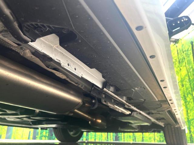 アルファードハイブリッド Ｚ　禁煙車　両側電動スライドドア　ガラスルーフ　モデリスタ　衝突軽減装置　レーダークルーズ　全周囲カメラ　フルセグ　ＥＴＣ２．０　Ｂｌｕｅｔｏｏｔｈ　シートベンチレーション　パワーシート　パワーバックドア（27枚目）