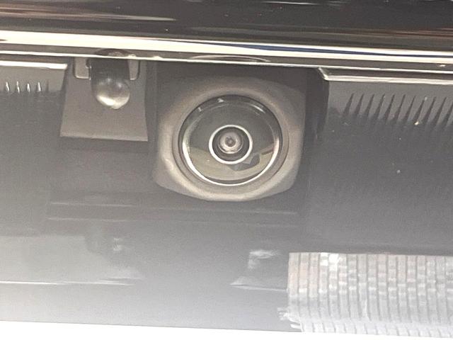 アルファードハイブリッド Ｚ　禁煙車　両側電動スライドドア　ガラスルーフ　モデリスタ　衝突軽減装置　レーダークルーズ　全周囲カメラ　フルセグ　ＥＴＣ２．０　Ｂｌｕｅｔｏｏｔｈ　シートベンチレーション　パワーシート　パワーバックドア（28枚目）