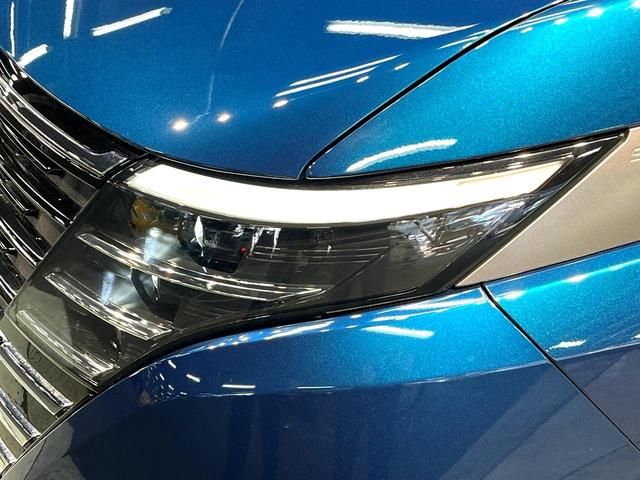 セレナ ｅ－パワー　ルキシオン　禁煙車　１２．３型コネクトナビ　両側電動ドア　衝突軽減　全周囲カメラ　プロパイロット　ＥＴＣ　フルセグ　Ｂｌｕｅｔｏｏｔｈ　ＡＣ１００Ｖ電源　２トーンカラー　合皮シート　デジタルインナーミラー（29枚目）