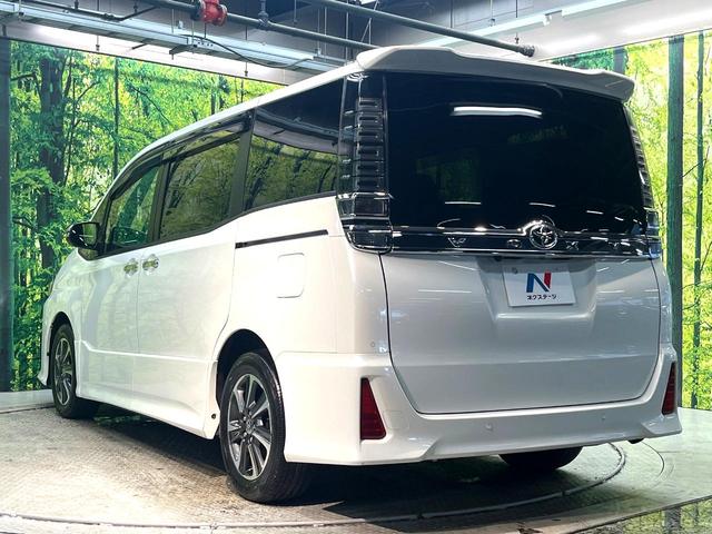 ヴォクシー ＺＳ　煌ＩＩ　禁煙車　両側電動スライドドア　フリップダウンモニター　衝突軽減装置　純正９インチナビ　フルセグ　バックカメラ　ＥＴＣ　Ｂｌｕｅｔｏｏｔｈ再生　ＬＥＤヘッドライト　ＬＥＤフォグ　クルーズコントロール（29枚目）
