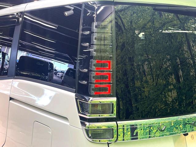 ヴォクシー ＺＳ　煌ＩＩ　禁煙車　両側電動スライドドア　フリップダウンモニター　衝突軽減装置　純正９インチナビ　フルセグ　バックカメラ　ＥＴＣ　Ｂｌｕｅｔｏｏｔｈ再生　ＬＥＤヘッドライト　ＬＥＤフォグ　クルーズコントロール（33枚目）