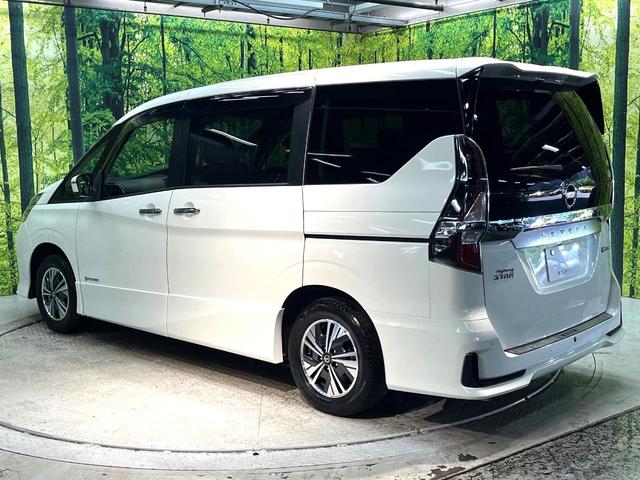 セレナ ｅ－パワー　ハイウェイスターＶ　純正１０型ナビ　プロパイロット　禁煙車　両側電動ドア　全周囲カメラ　衝突被害軽減システム　Ｂｌｕｅｔｏｏｔｈ　フルセグ　ドラレコ　コーナーセンサー　スマートキー　ＬＥＤヘッド　ビルトインＥＴＣ（24枚目）