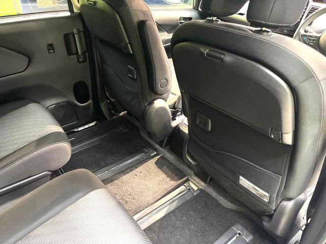 セレナ ｅ－パワー　ハイウェイスターＶ　純正１０型ナビ　プロパイロット　禁煙車　両側電動ドア　全周囲カメラ　衝突被害軽減システム　Ｂｌｕｅｔｏｏｔｈ　フルセグ　ドラレコ　コーナーセンサー　スマートキー　ＬＥＤヘッド　ビルトインＥＴＣ（41枚目）
