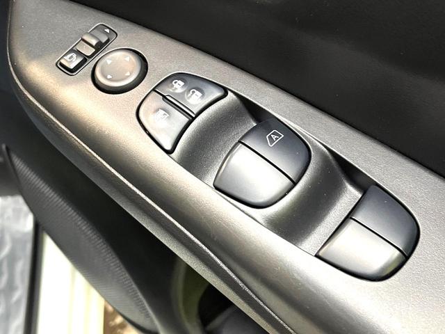 セレナ ｅ－パワー　ハイウェイスターＶ　純正１０型ナビ　プロパイロット　禁煙車　両側電動ドア　全周囲カメラ　衝突被害軽減システム　Ｂｌｕｅｔｏｏｔｈ　フルセグ　ドラレコ　コーナーセンサー　スマートキー　ＬＥＤヘッド　ビルトインＥＴＣ（44枚目）