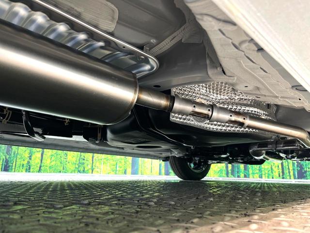 Ｎ－ＢＯＸカスタム ベースグレード　届出済未使用車　両側電動ドア　ホンダセンシング　アダプティブクルーズ　パーキングセンサー　スマートキー　ＬＥＤヘッド　オートハイビーム　車線逸脱警報　オートエアコン　純正１４アルミ　誤発進抑制機能（22枚目）