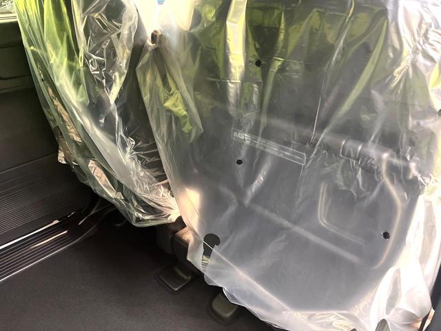 Ｎ－ＢＯＸカスタム ベースグレード　届出済未使用車　両側電動ドア　ホンダセンシング　アダプティブクルーズ　パーキングセンサー　スマートキー　ＬＥＤヘッド　オートハイビーム　車線逸脱警報　オートエアコン　純正１４アルミ　誤発進抑制機能（40枚目）