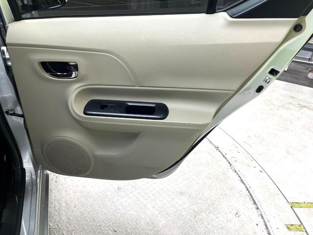 アクア Ｇ　禁煙車　ナビ　バックカメラ　フルセグ　オートライト　スマートキー　電動格納ミラー　ＣＤ　ＤＶＤ　オートエアコン　ドアバイザー（38枚目）