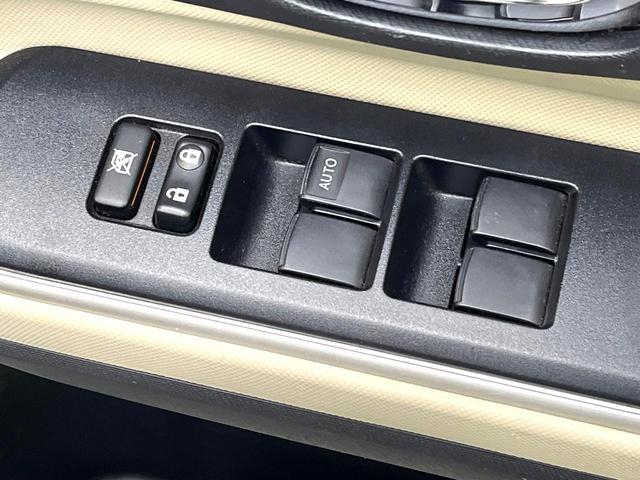 アクア Ｇ　禁煙車　ナビ　バックカメラ　フルセグ　オートライト　スマートキー　電動格納ミラー　ＣＤ　ＤＶＤ　オートエアコン　ドアバイザー（42枚目）