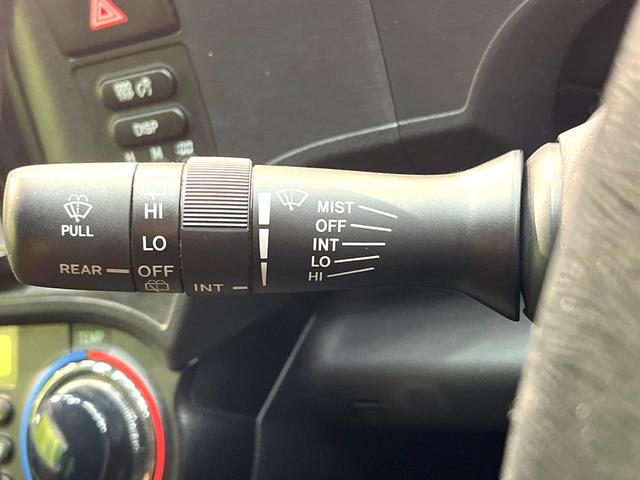 アクア Ｇ　禁煙車　ナビ　バックカメラ　フルセグ　オートライト　スマートキー　電動格納ミラー　ＣＤ　ＤＶＤ　オートエアコン　ドアバイザー（46枚目）