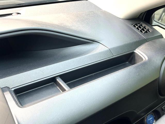 アクア Ｇ　禁煙車　ナビ　バックカメラ　フルセグ　オートライト　スマートキー　電動格納ミラー　ＣＤ　ＤＶＤ　オートエアコン　ドアバイザー（56枚目）