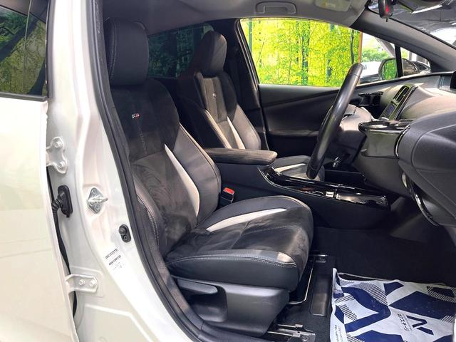 プリウスＰＨＶ Ｓ　ＧＲスポーツ　禁煙車　純正９型ナビ　トヨタセーフティセンス　レーダークルーズ　ドラレコ　バックカメラ　コーナーセンサー　シートヒーター　スマートキー　ＬＥＤヘッド　ＥＴＣ　オートハイビーム　車線逸脱警報（8枚目）
