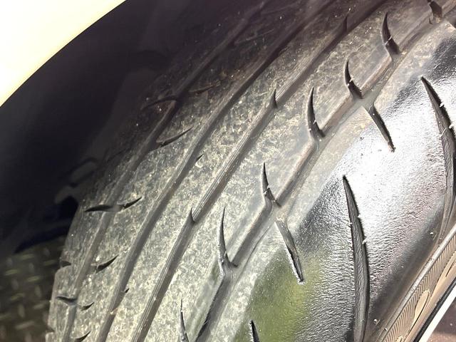 プリウスＰＨＶ Ｓ　ＧＲスポーツ　禁煙車　純正９型ナビ　トヨタセーフティセンス　レーダークルーズ　ドラレコ　バックカメラ　コーナーセンサー　シートヒーター　スマートキー　ＬＥＤヘッド　ＥＴＣ　オートハイビーム　車線逸脱警報（31枚目）
