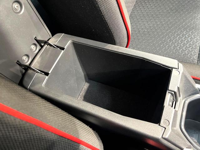 ライズ Ｚ　禁煙車　衝突軽減装置　純正９インチディスプレイオーディオ　パノラミックビューモニター　シートヒーター　ドライブレコーダー　レーダークルーズコントロール　純正１７インチアルミホイール　ＬＥＤヘッドライト（56枚目）