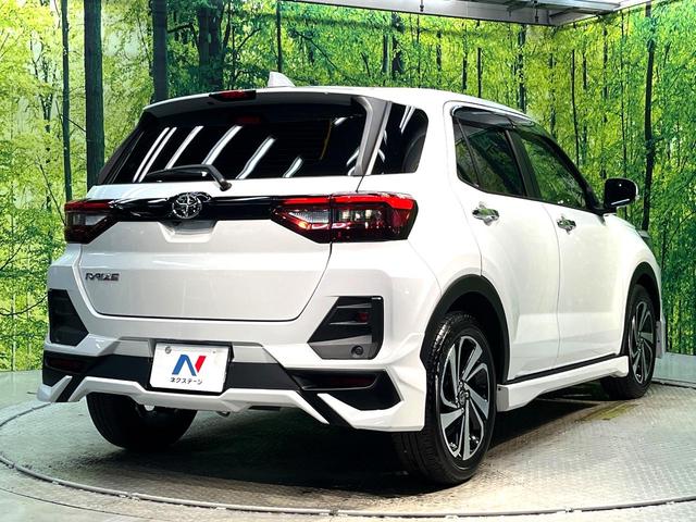 ライズ Ｚ　禁煙車　モデリスタエアロ　純正９インチナビ　パノラミックビューモニター　シートヒーター　ブラインドスポットモニター　ＥＴＣ２．０　純正１７インチアルミホイール　Ｂｌｕｅｔｏｏｔｈ再生　ＬＥＤヘッド（17枚目）