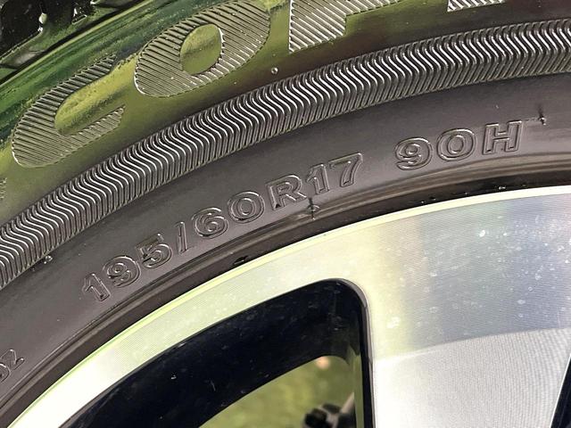 ライズ Ｚ　禁煙車　モデリスタエアロ　純正９インチナビ　パノラミックビューモニター　シートヒーター　ブラインドスポットモニター　ＥＴＣ２．０　純正１７インチアルミホイール　Ｂｌｕｅｔｏｏｔｈ再生　ＬＥＤヘッド（34枚目）