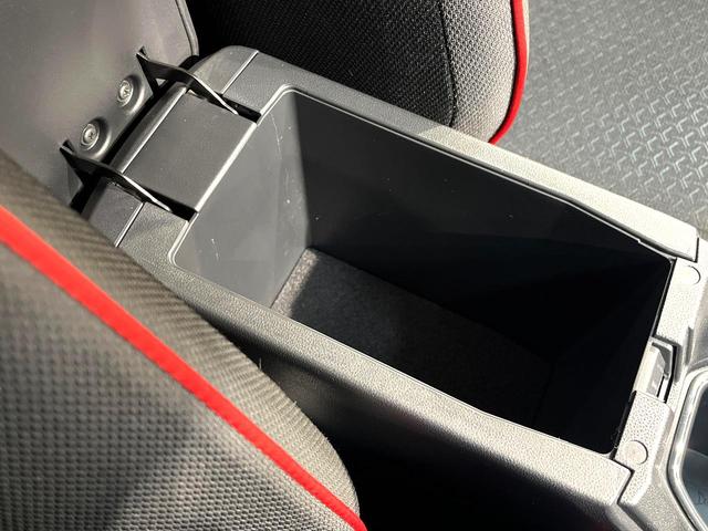 ライズ Ｚ　禁煙車　モデリスタエアロ　純正９インチナビ　パノラミックビューモニター　シートヒーター　ブラインドスポットモニター　ＥＴＣ２．０　純正１７インチアルミホイール　Ｂｌｕｅｔｏｏｔｈ再生　ＬＥＤヘッド（63枚目）