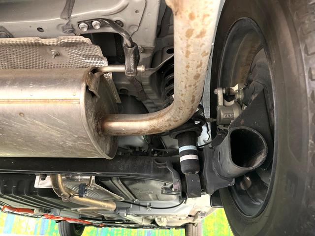 シエンタ ハイブリッドＺ　禁煙車　両側電動ドア　８インチディスプレイオーディオ　全周囲カメラ　衝突軽減装置　１００Ｖ電源　レーダークルーズ　ブラインドスポットモニター　ＥＴＣ２．０　オートハイビーム　車線逸脱警報　オートライト（24枚目）