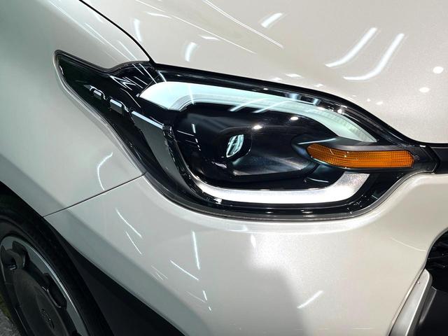 シエンタ ハイブリッドＺ　禁煙車　両側電動ドア　８インチディスプレイオーディオ　全周囲カメラ　衝突軽減装置　１００Ｖ電源　レーダークルーズ　ブラインドスポットモニター　ＥＴＣ２．０　オートハイビーム　車線逸脱警報　オートライト（39枚目）