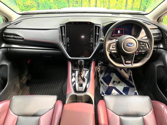 レヴォーグ ＳＴＩスポーツ　ＥＸ　禁煙車　４ＷＤ　衝突軽減装置　１１．６型ナビ　　革シート　レーダークルーズ　シートヒーター　ＥＴＣ　パワーシート　Ｂｌｕｅｔｏｏｔｈ　デジタルインナーミラー　ドラレコ　バックカメラ　フルセグ（2枚目）