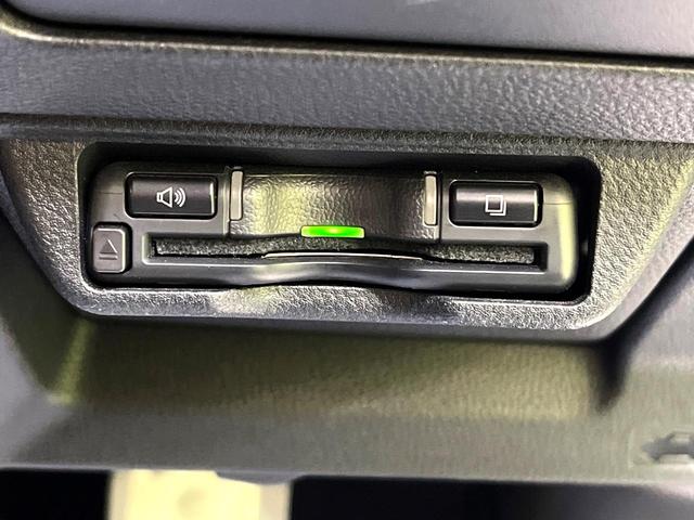 レヴォーグ ＳＴＩスポーツ　ＥＸ　禁煙車　４ＷＤ　衝突軽減装置　１１．６型ナビ　　革シート　レーダークルーズ　シートヒーター　ＥＴＣ　パワーシート　Ｂｌｕｅｔｏｏｔｈ　デジタルインナーミラー　ドラレコ　バックカメラ　フルセグ（33枚目）