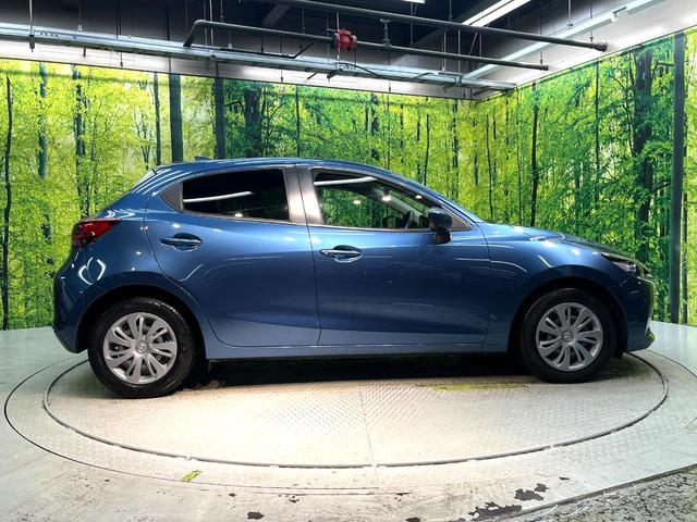 MAZDA2 15S スマートエディション 禁煙車 純正8型ナビ 全周囲カメラ 衝突軽減装置 ETC フルセグ Bluetooth クリアランスソナー オートマチックハイビーム LEDヘッドライト アイドリングストップ スマートキー(26枚目)