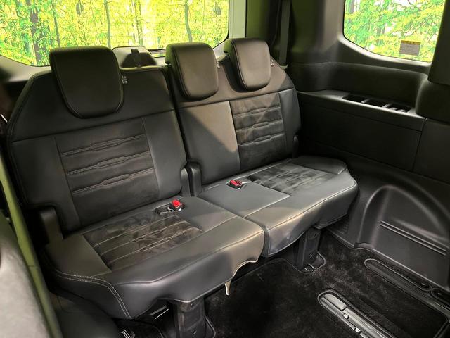ステップワゴン ｅ：ＨＥＶスパーダ　プレミアムライン　禁煙車　両側電動ドア　後席モニター　全周囲カメラ　衝突被害軽減システム　レーダークルーズ　　電動リアゲート　ハーフレザーシート　ドラレコ　コーナーセンサー　スマートキー　ＬＥＤヘッド　ビルトインＥＴＣ（10枚目）