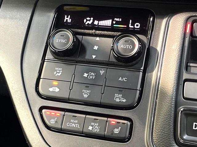ステップワゴン ｅ：ＨＥＶスパーダ　プレミアムライン　禁煙車　両側電動ドア　後席モニター　全周囲カメラ　衝突被害軽減システム　レーダークルーズ　　電動リアゲート　ハーフレザーシート　ドラレコ　コーナーセンサー　スマートキー　ＬＥＤヘッド　ビルトインＥＴＣ（32枚目）
