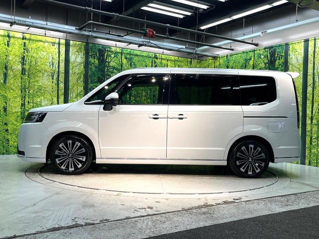 ステップワゴン ｅ：ＨＥＶスパーダ　プレミアムライン　禁煙車　両側電動ドア　後席モニター　全周囲カメラ　衝突被害軽減システム　レーダークルーズ　　電動リアゲート　ハーフレザーシート　ドラレコ　コーナーセンサー　スマートキー　ＬＥＤヘッド　ビルトインＥＴＣ（52枚目）