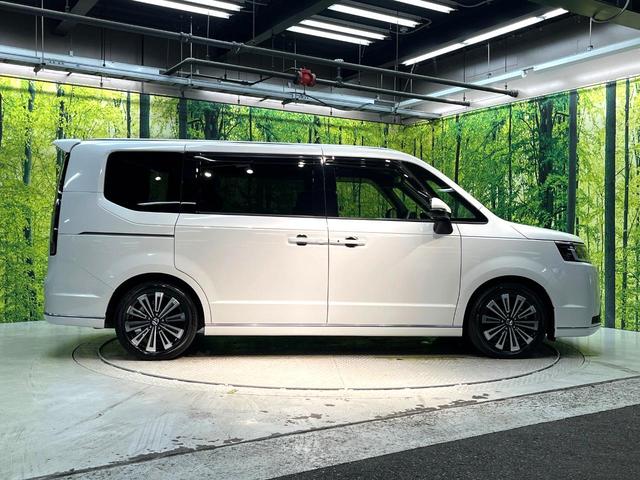 ステップワゴン ｅ：ＨＥＶスパーダ　プレミアムライン　禁煙車　両側電動ドア　後席モニター　全周囲カメラ　衝突被害軽減システム　レーダークルーズ　　電動リアゲート　ハーフレザーシート　ドラレコ　コーナーセンサー　スマートキー　ＬＥＤヘッド　ビルトインＥＴＣ（53枚目）