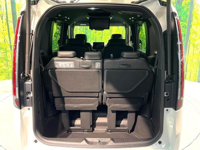 ステップワゴン ｅ：ＨＥＶスパーダ　プレミアムライン　禁煙車　両側電動ドア　後席モニター　全周囲カメラ　衝突被害軽減システム　レーダークルーズ　　電動リアゲート　ハーフレザーシート　ドラレコ　コーナーセンサー　スマートキー　ＬＥＤヘッド　ビルトインＥＴＣ（69枚目）